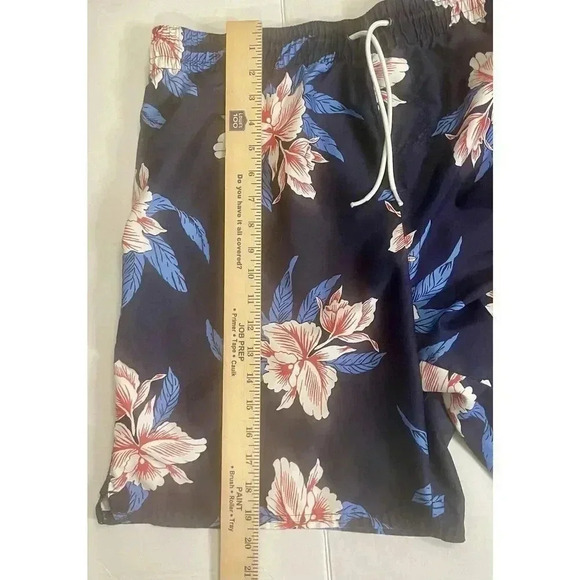 Old Navy Swim Trunks‎ Mesh Lined Men’s XL Blue Floral Beach Summer Wear See Note - Picture 5 of 8